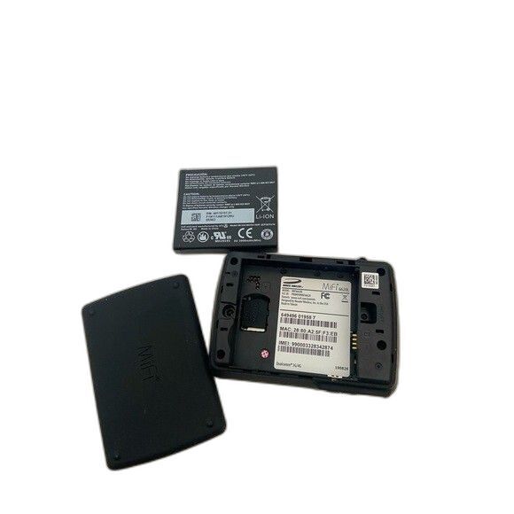 Lots of 2 Verizon Jet Packs 4G LTE MiFi Mobile Hot Spot, Model 6620L - Picture 4 of 4